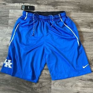 Men’s Nike Kentucky Wildcats Team Issue Basketball Shorts LARGE New with Tags